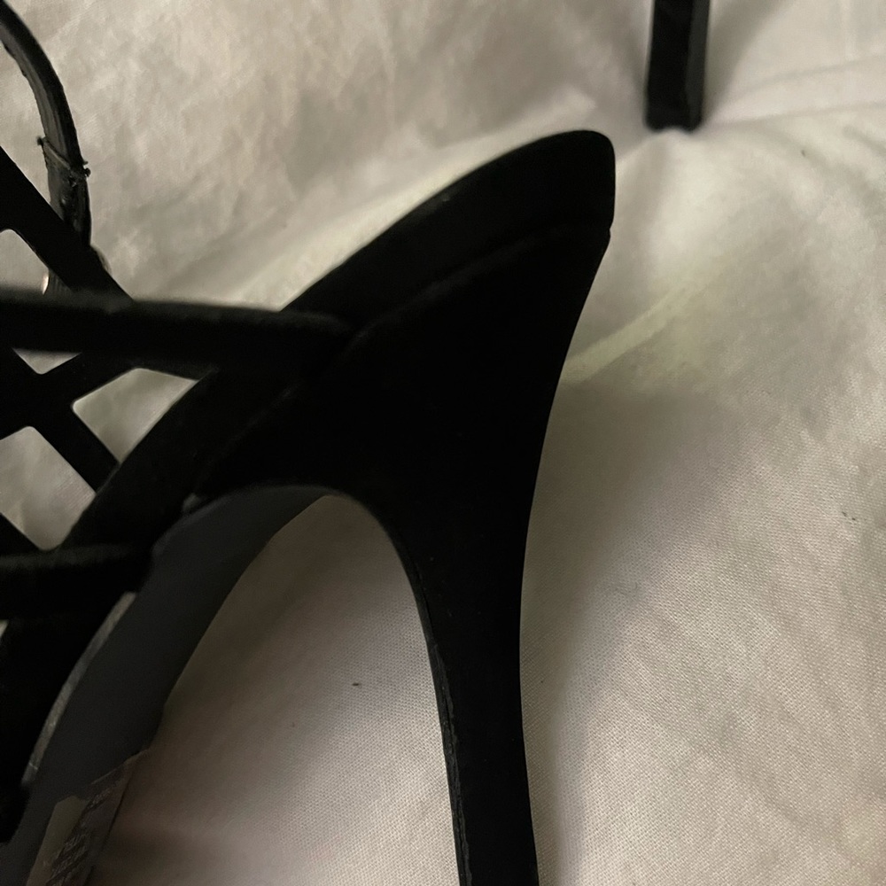 Candie’s Black heels